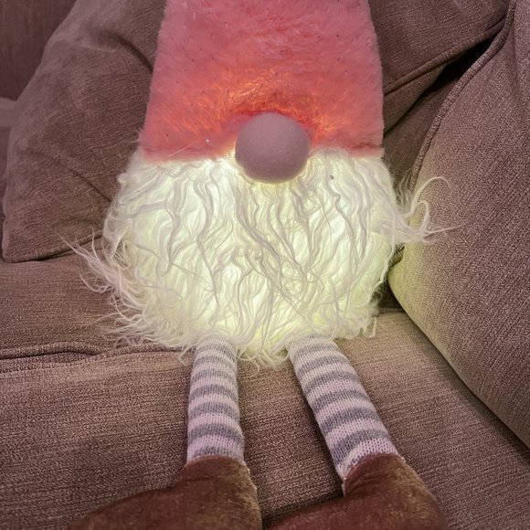 Jingles & Joy Other - Gnome that Lights Up (Large) (new with tags) (xlist) (kt)‎